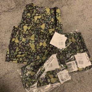 Beyond Yoga spacedye pear mist set